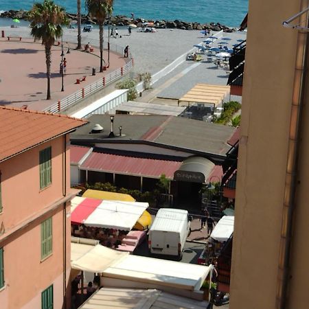 Casa Al Mare Apartment Ventimiglia Exterior foto