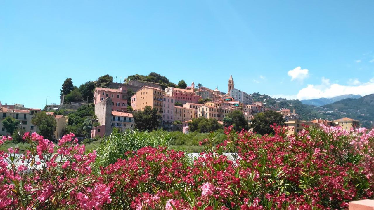 Casa Al Mare Apartment Ventimiglia Exterior foto