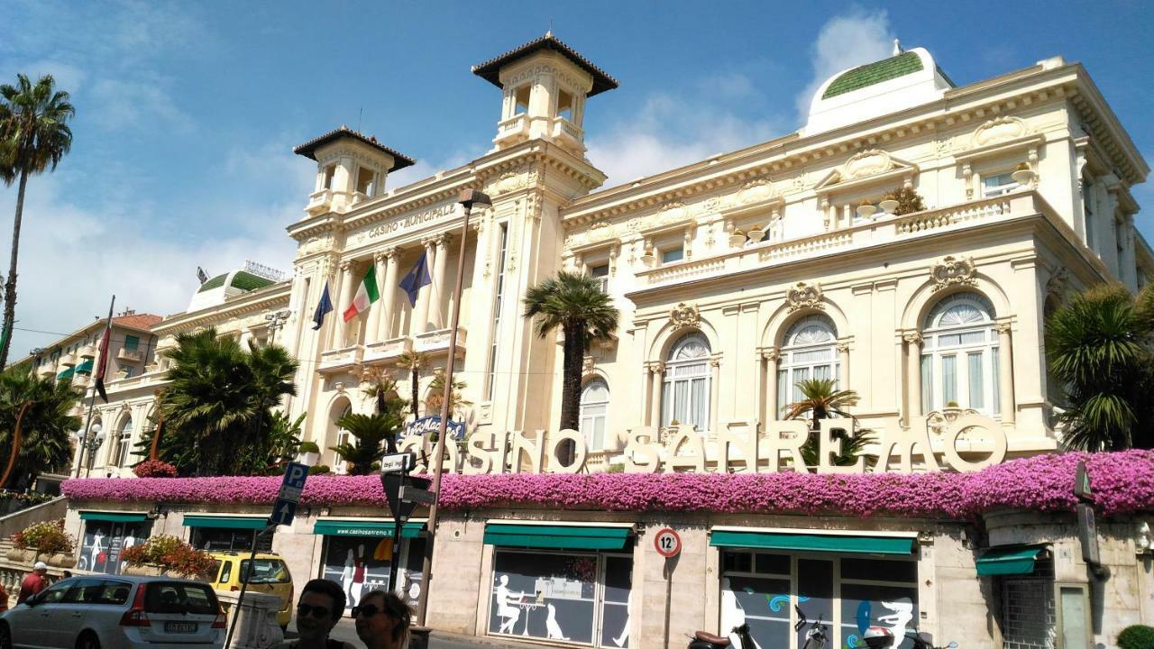 Casa Al Mare Apartment Ventimiglia Exterior foto