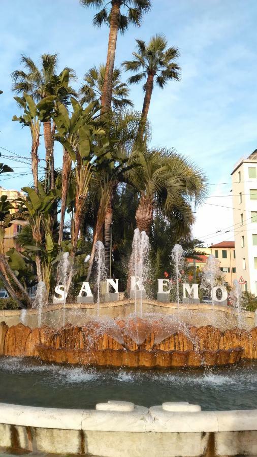 Casa Al Mare Apartment Ventimiglia Exterior foto